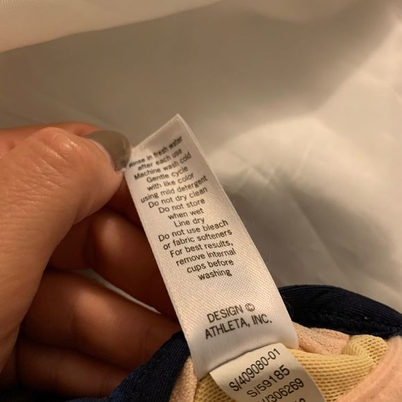 Athleta built in bra padded cup active outdoor dress Sz M - Picture 5 of 11